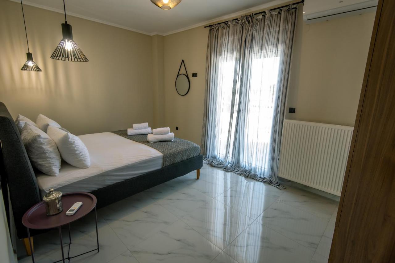 Miracle Luxury Apartments Peraía エクステリア 写真