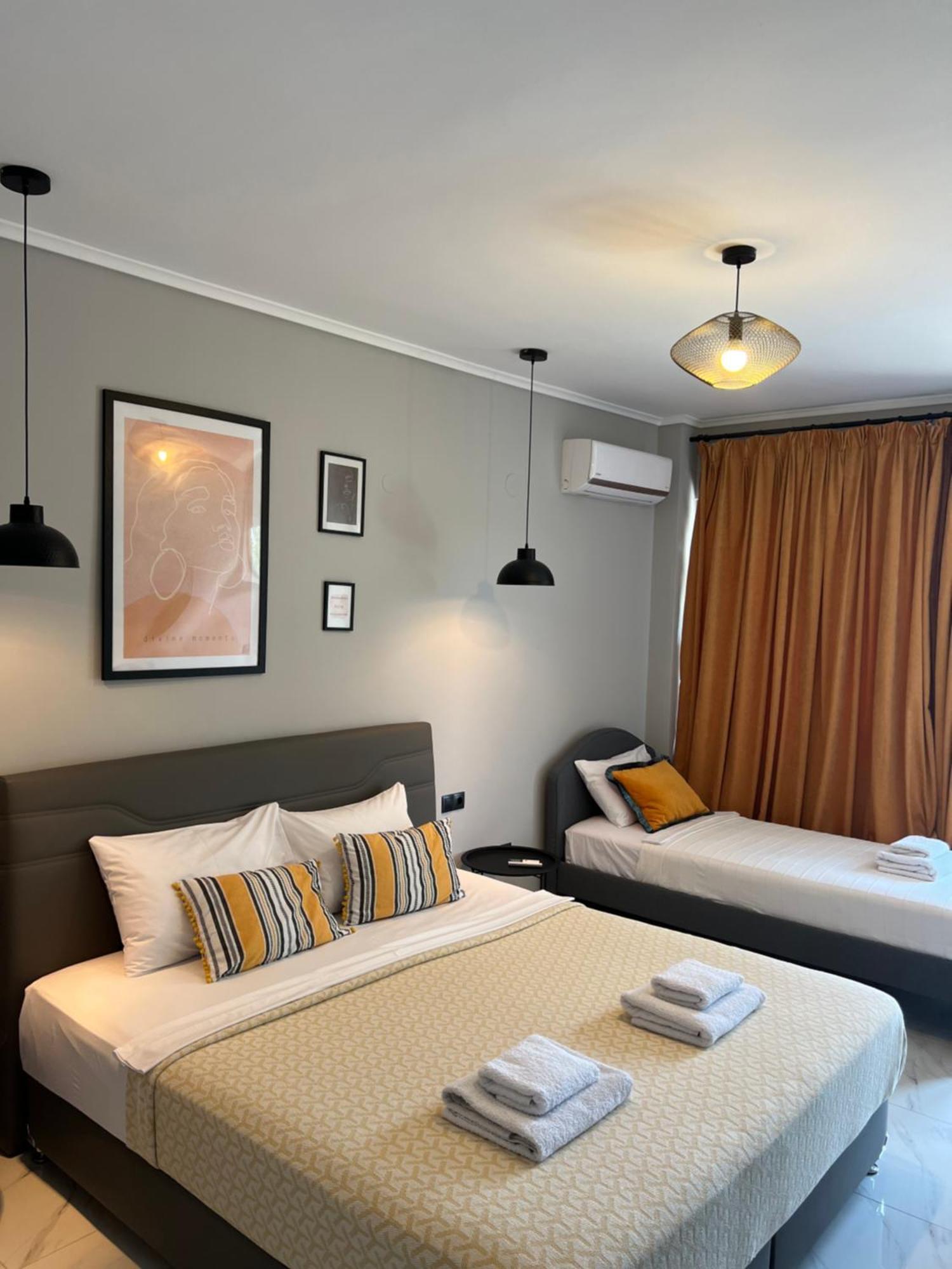 Miracle Luxury Apartments Peraía エクステリア 写真